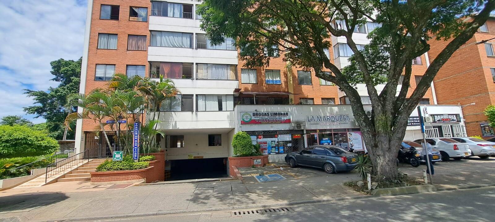 #98 - Apartamento para Venta en Cali - VAC