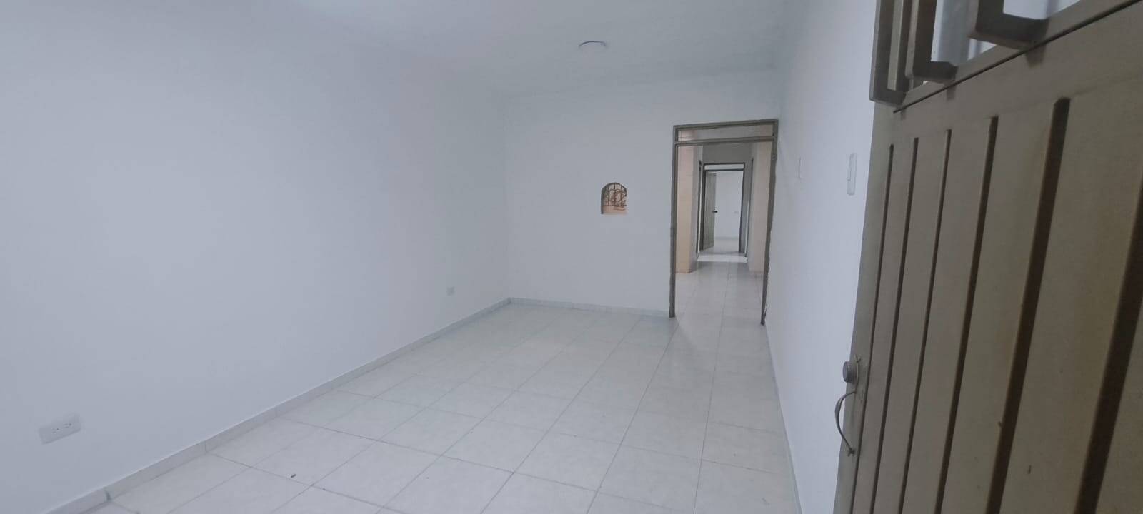 #83 - Departamento para Alquiler en Cali - VAC