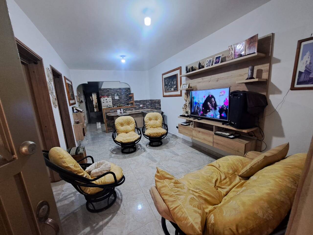 #102 - Departamento para Venta en Cali - VAC