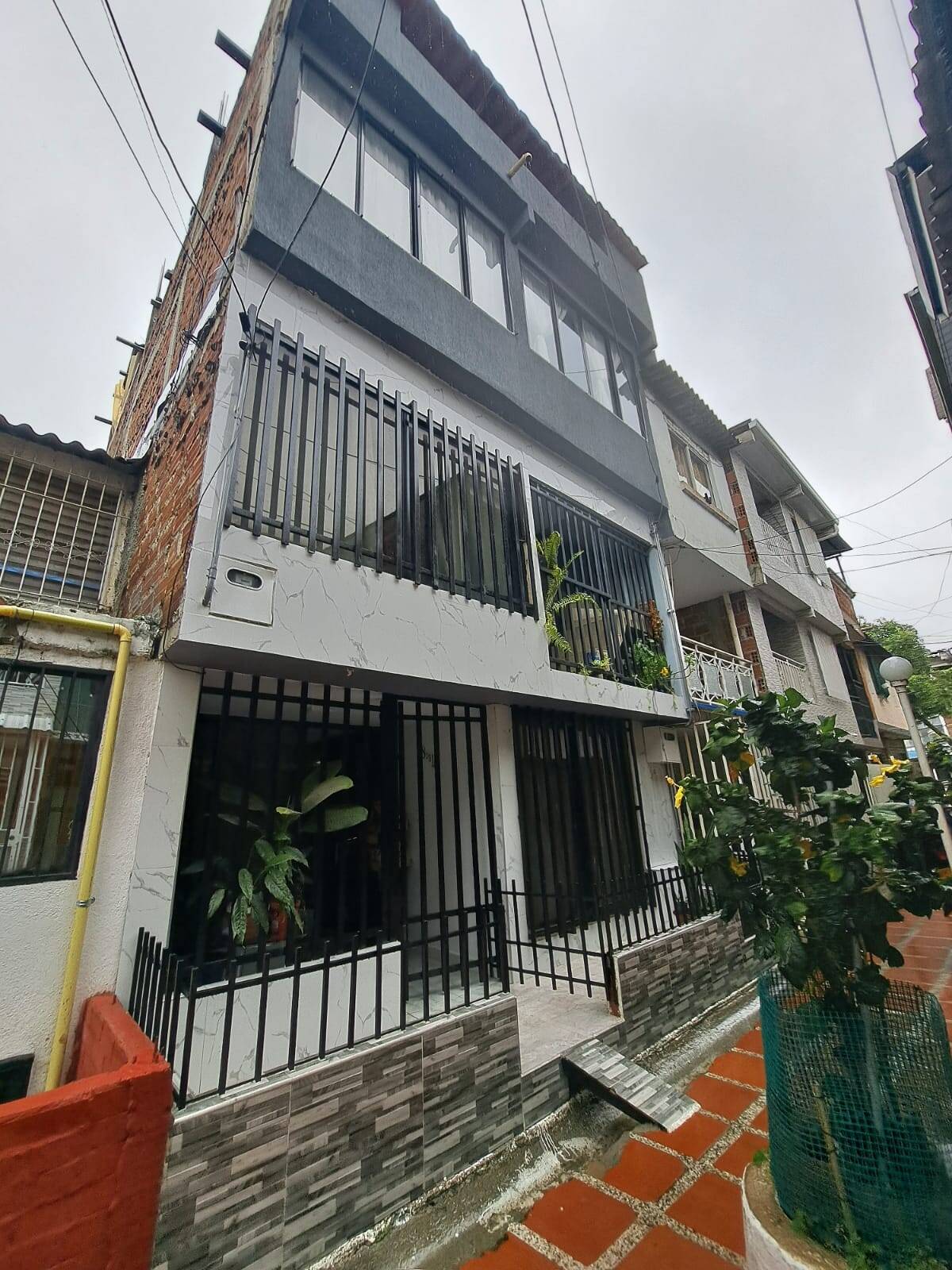#102 - Casa para Venta en Cali - VAC