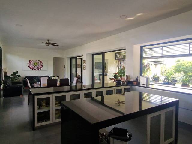 # - Casa para Venta en Cali - VAC