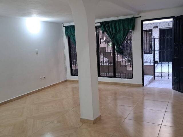 #95 - Apartamento para Alquiler en Cali - VAC - 2
