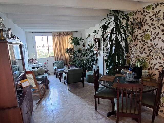 #101 - Apartamento para Venta en Cali - VAC - 2